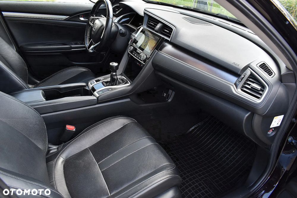 Honda Civic 1.5 T Executive - 9