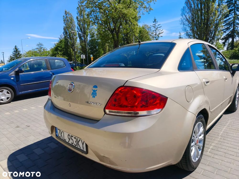 Fiat Linea 1.4 Dynamic - 6