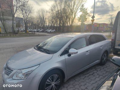 Toyota Avensis 2.0 D-4D Sol - 4