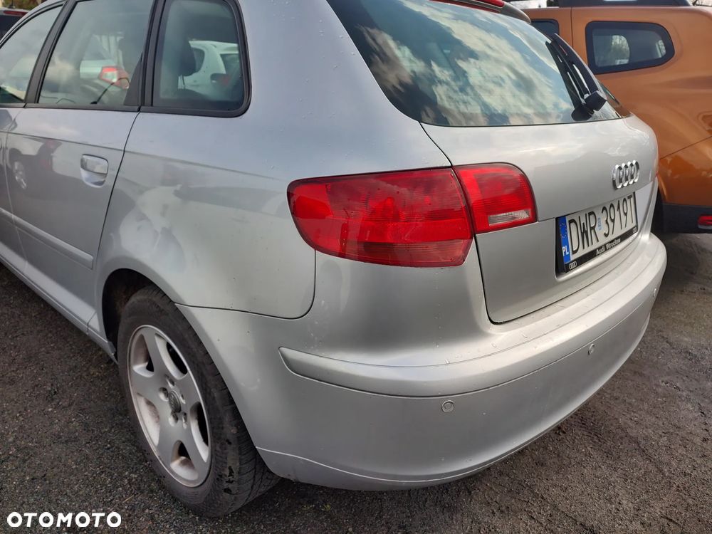 Audi A3 Sportback 2.0 TDI Ambition - 2