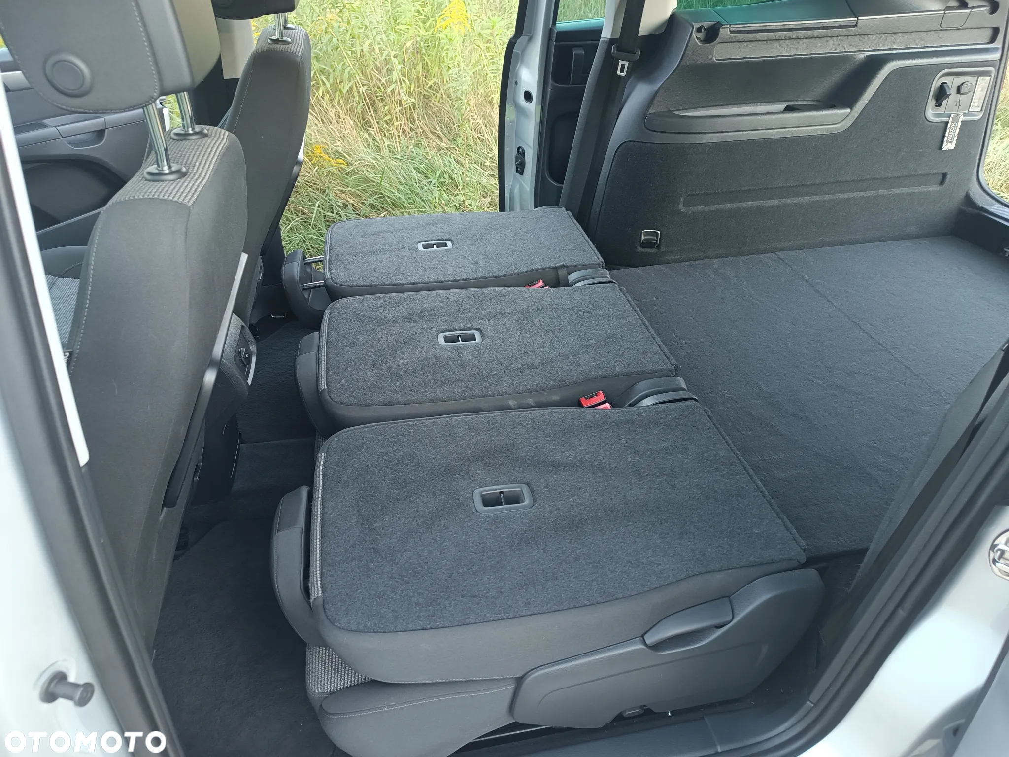 Volkswagen Sharan - 21