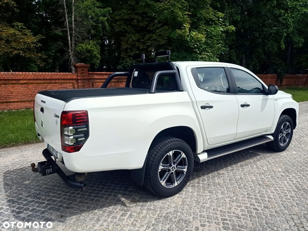 Mitsubishi L200 Pick Up 4x4 S&S Autm Double Cab Plus - 3