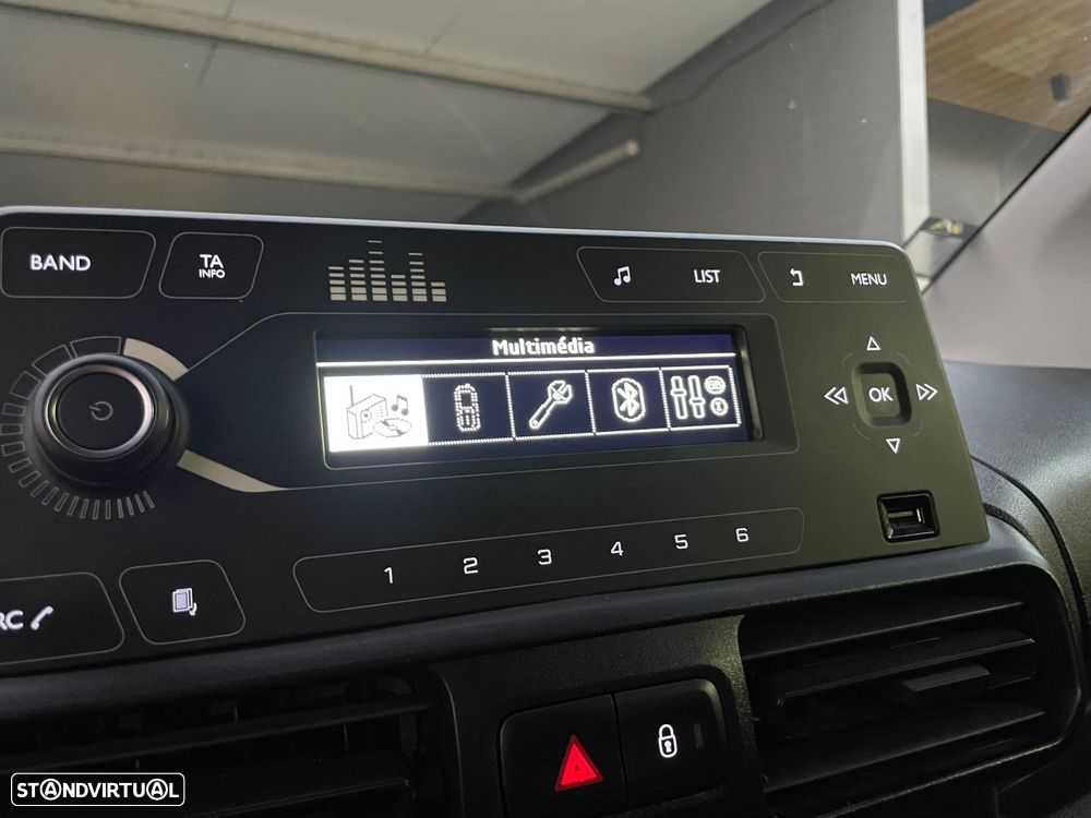 Peugeot Partner 1.5 BlueHDi Pro Longa - 17