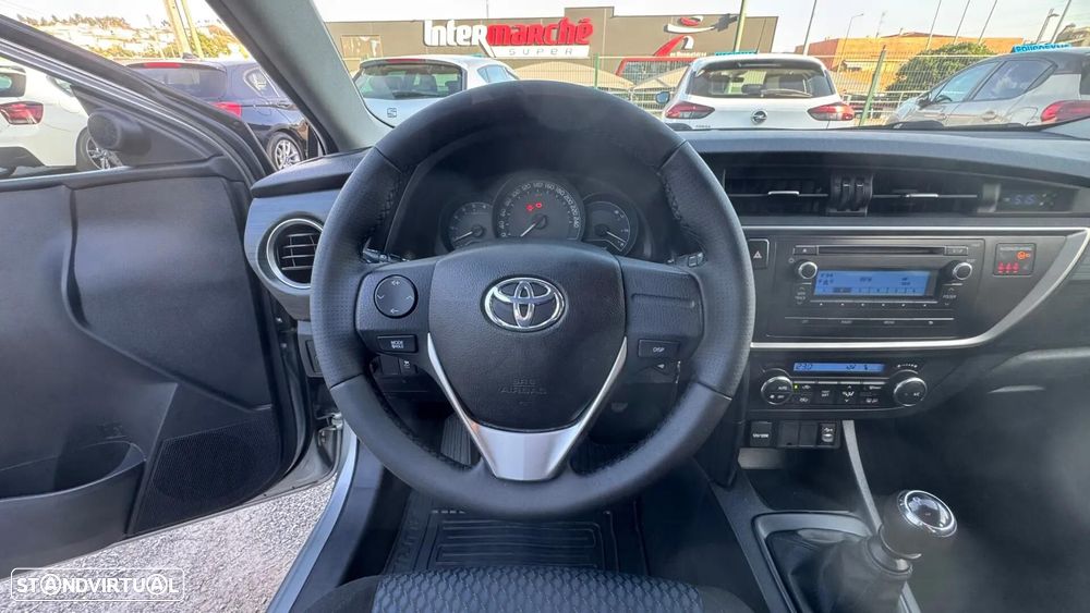 Toyota Auris Touring Sports 1.4 D-4D Active+AC - 17