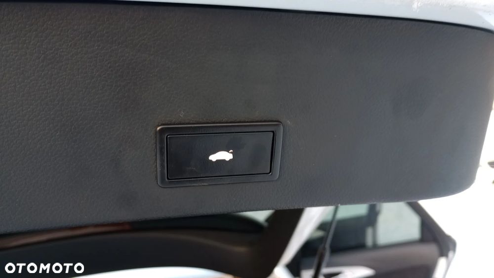 Audi A6 Avant 3.0 TDI DPF quattro S tronic - 12
