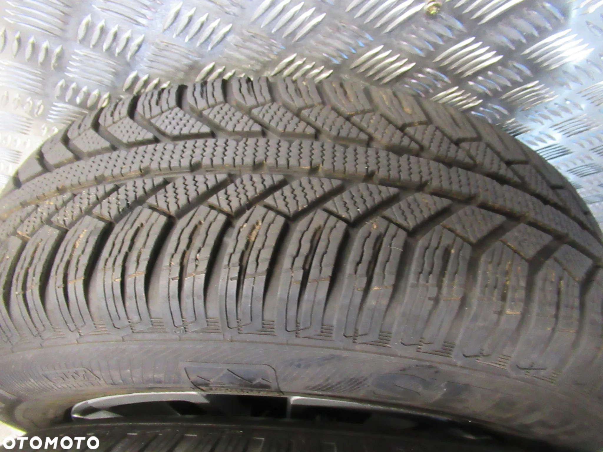 Koła Opel Grandland X 7Jx16 et44 5x108 7,7mm 19rok 7,8mm BDB - 8
