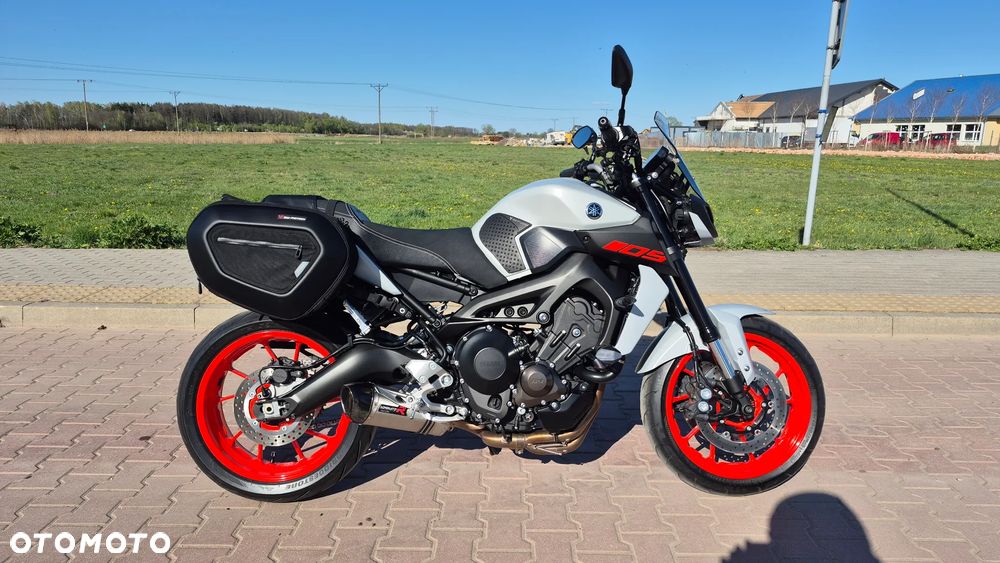 Yamaha MT - 1