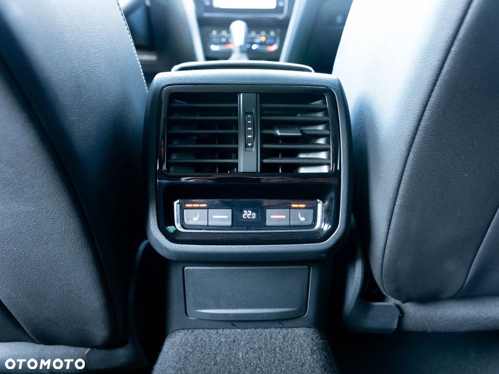 Volkswagen Arteon 2.0 TDI SCR Elegance DSG - 38