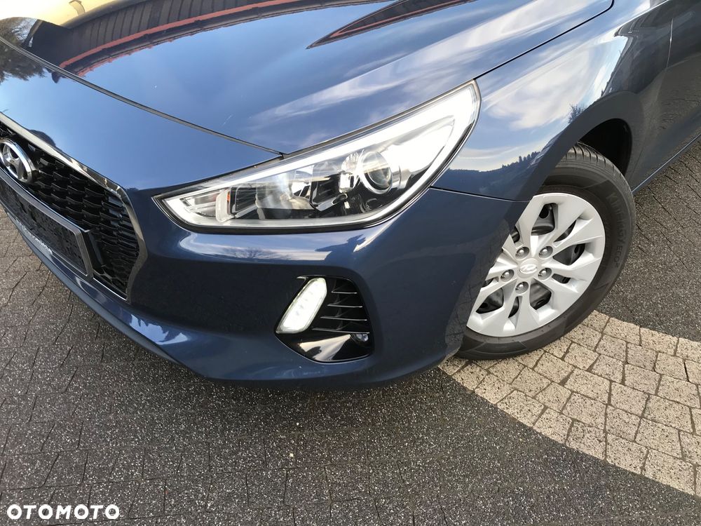 Hyundai i30 1.4 Passion Plus - 23