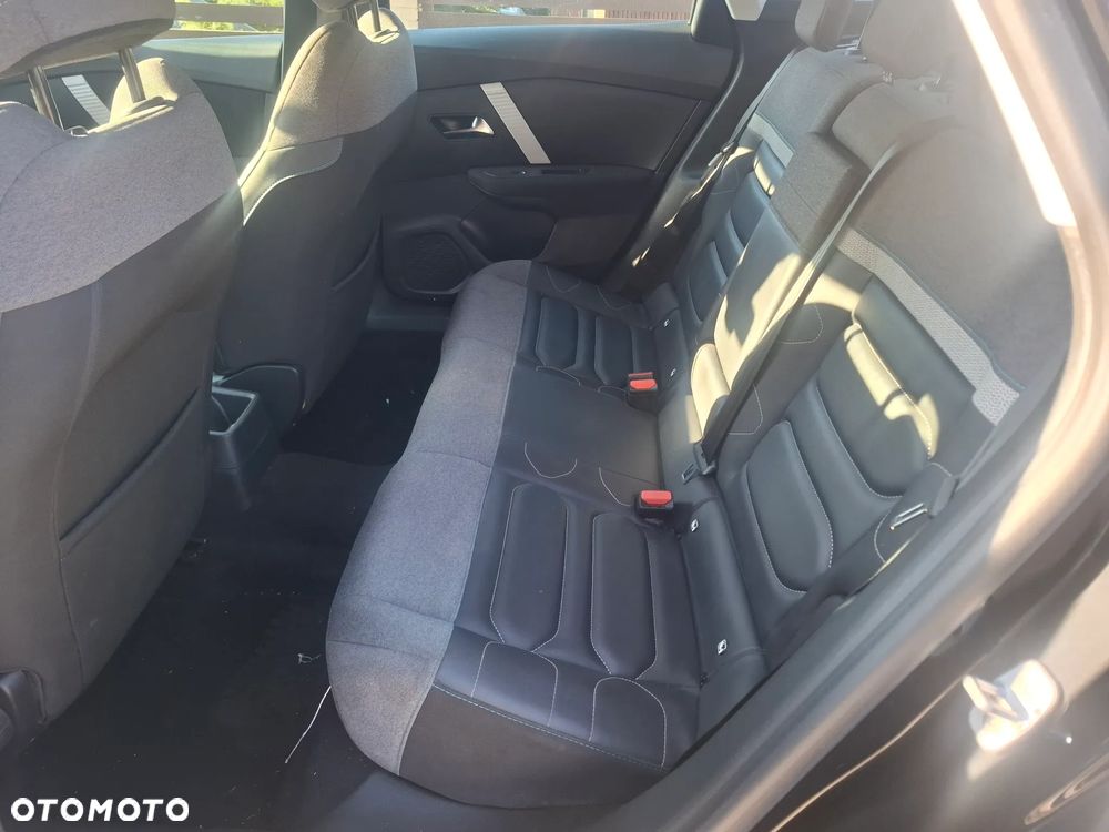 Citroën C4 ver-1-2-puretech-shine-s-s - 9