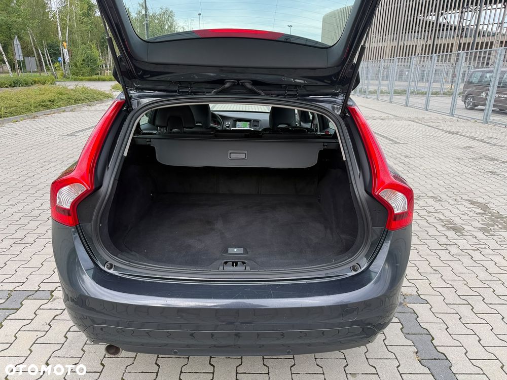 Volvo V60 D2 Drive-E Kinetic - 15