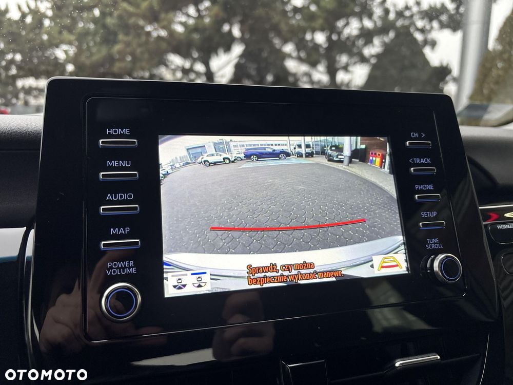 Toyota Camry 2.5 Hybrid Comfort CVT - 28