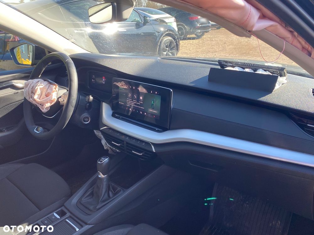 Skoda Octavia 1.5 TSI Essence - 15