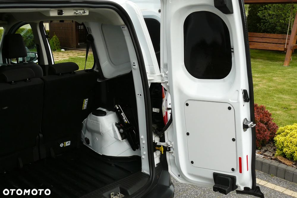Ford Transit Courier Trend - 20
