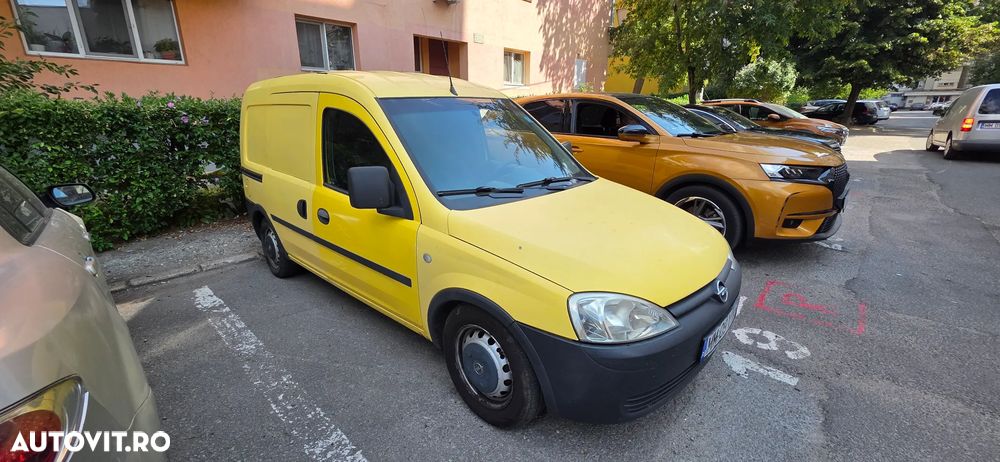 Opel Combo C - 2