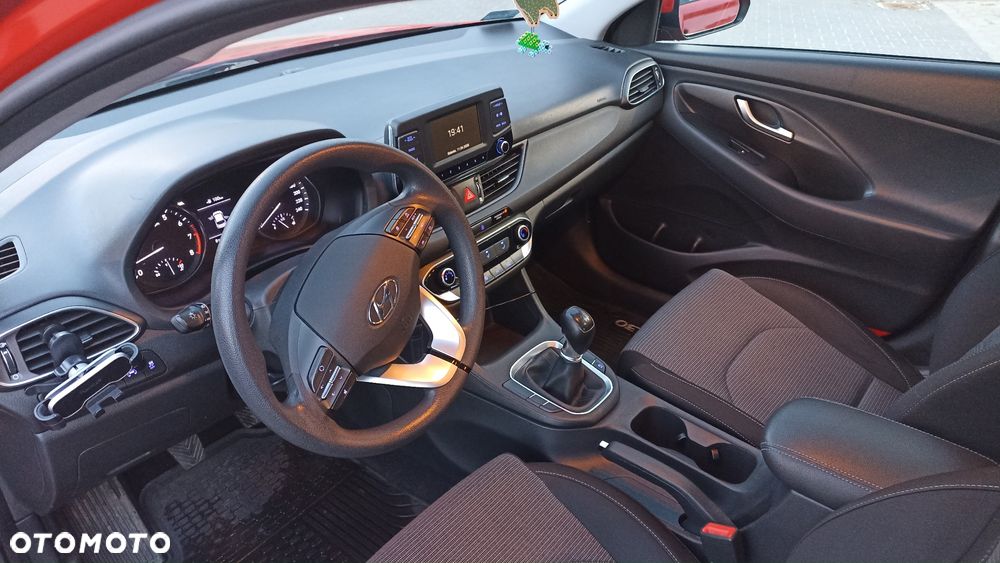 Hyundai i30 1.4 Classic - 10