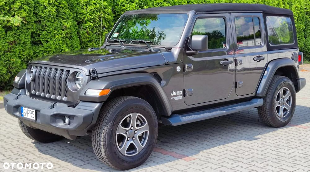 Jeep Wrangler - 11