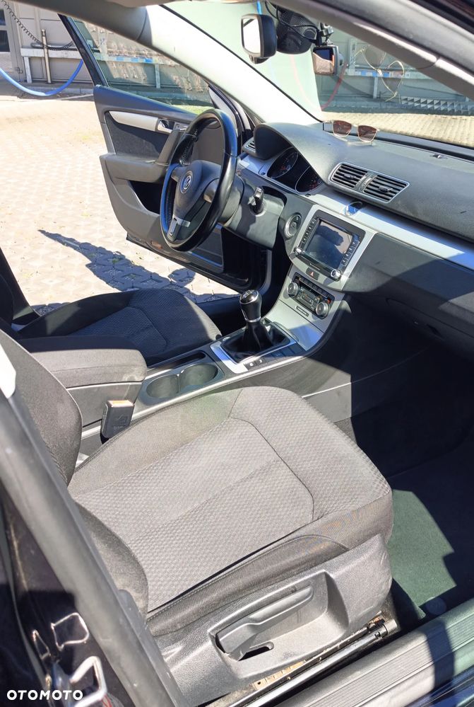 Volkswagen Passat 1.4 TSI Trendline - 16