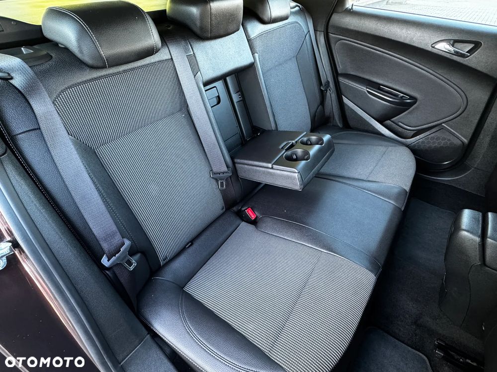 Opel Astra 1.4 Turbo Cosmo - 16