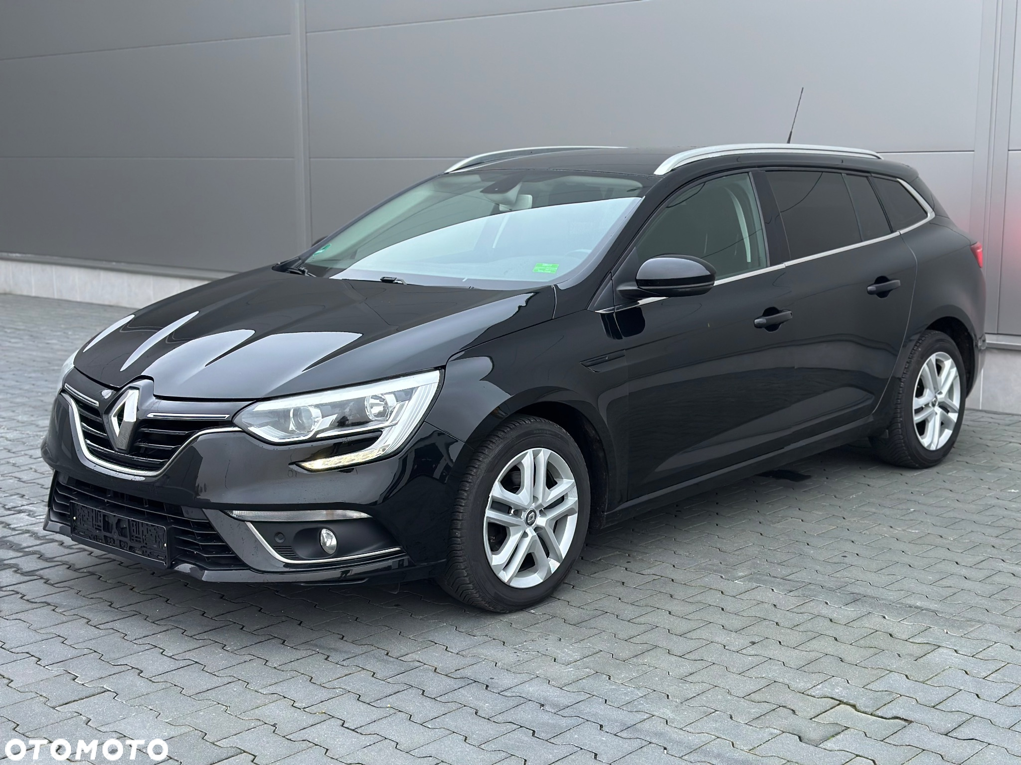 Renault Megane Grandtour ENERGY TCe 130 BUSINESS - 6