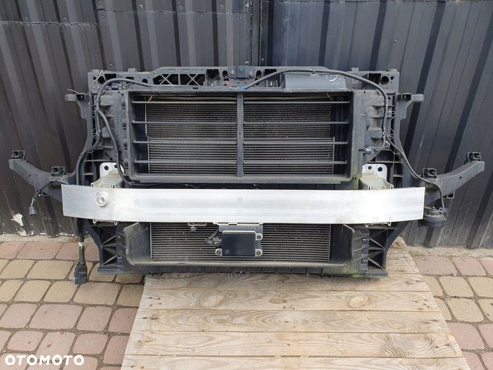 GENESIS GV80 CRDI 3,0 AUTOMAT PAS WZMOCNIENIE CHŁODNICE - 3