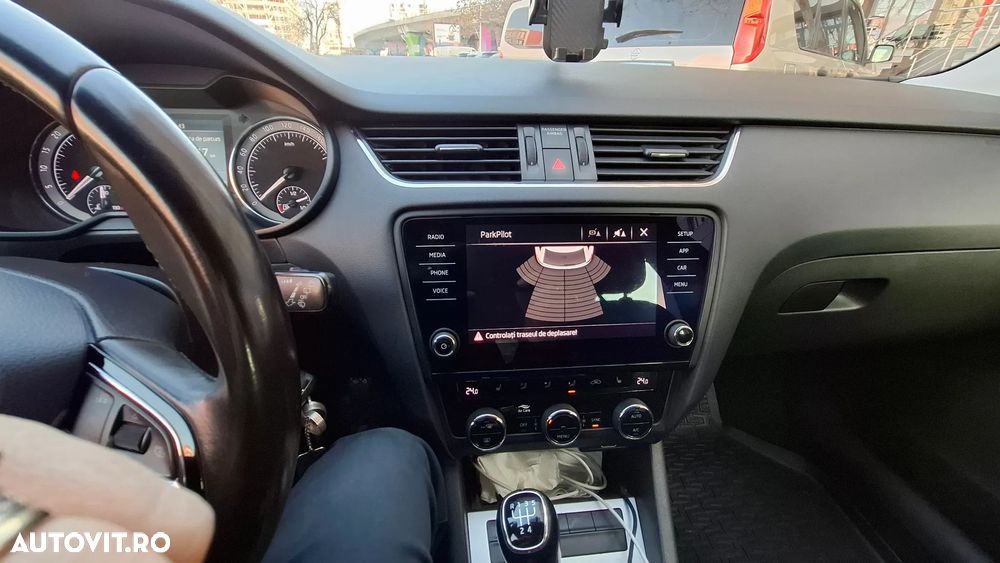 Skoda Octavia 1.6 TDI Ambition - 14