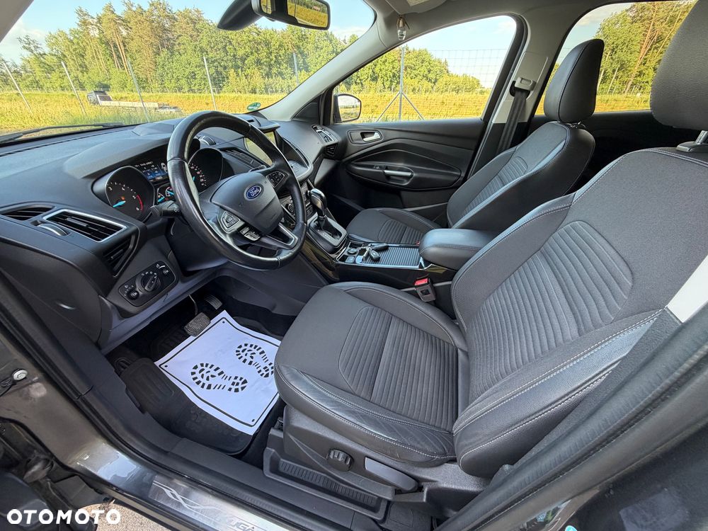 Ford Kuga - 18