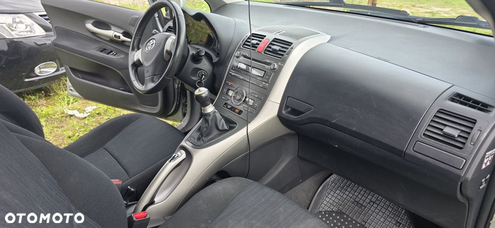 Toyota Auris 1.6 VVT-i Sol - 15