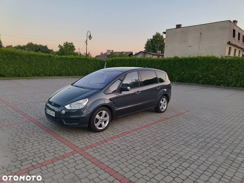 Ford S-Max 2.0 TDCi DPF Titanium - 1