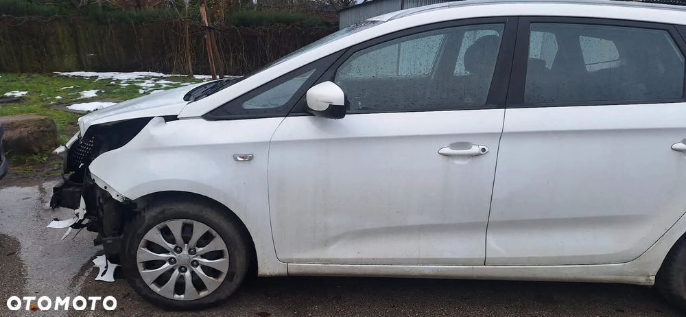 Kia Carens IV 1,7CRDI 116KM wtryskiwacz wtrysk - 6