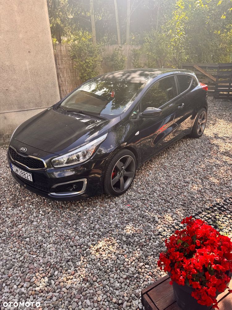 Kia Ceed 1.6 CRDi L - 1