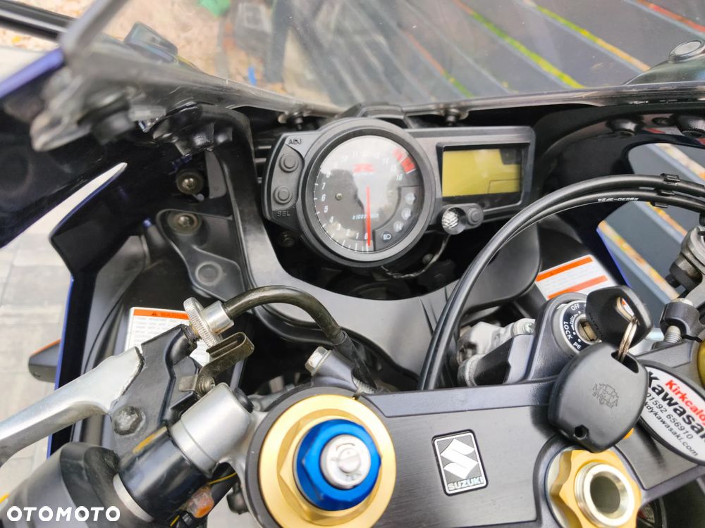 Suzuki GSX-R - 21