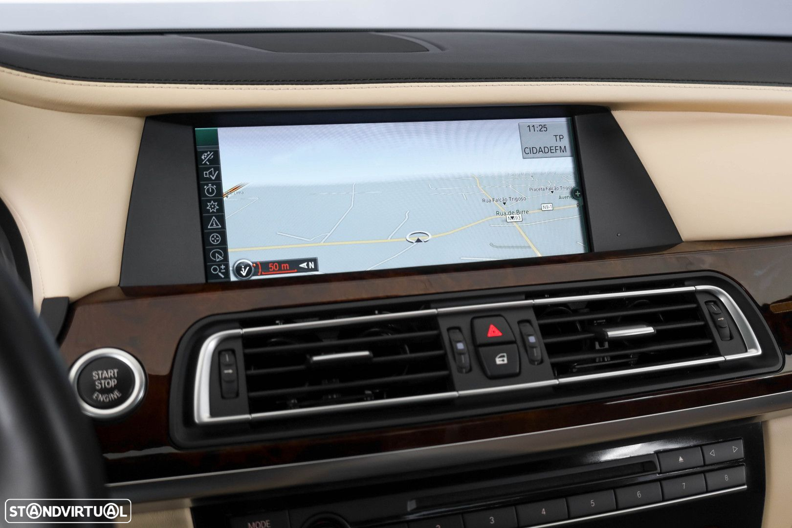 BMW 760 i Pack M - 19