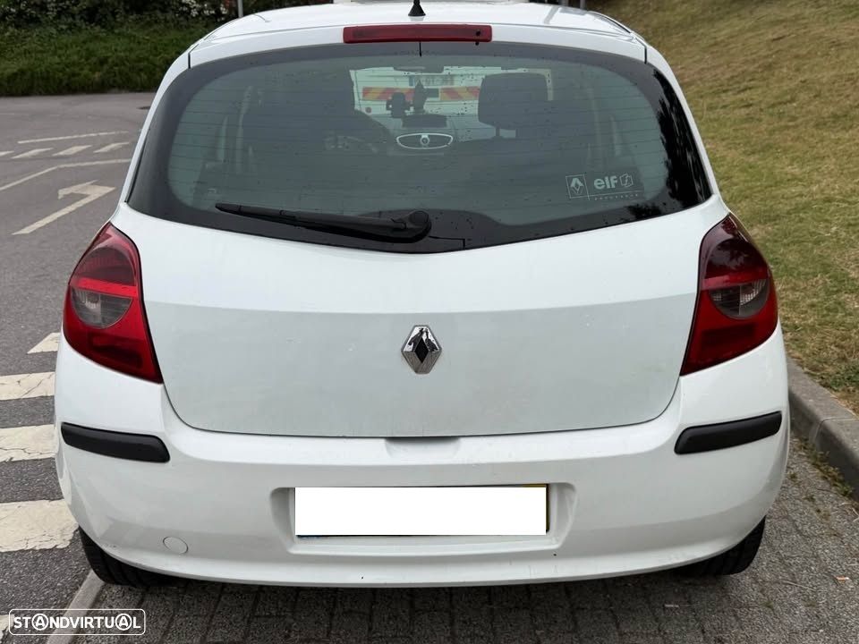 Renault Clio 1.5 dCi Pack - 2