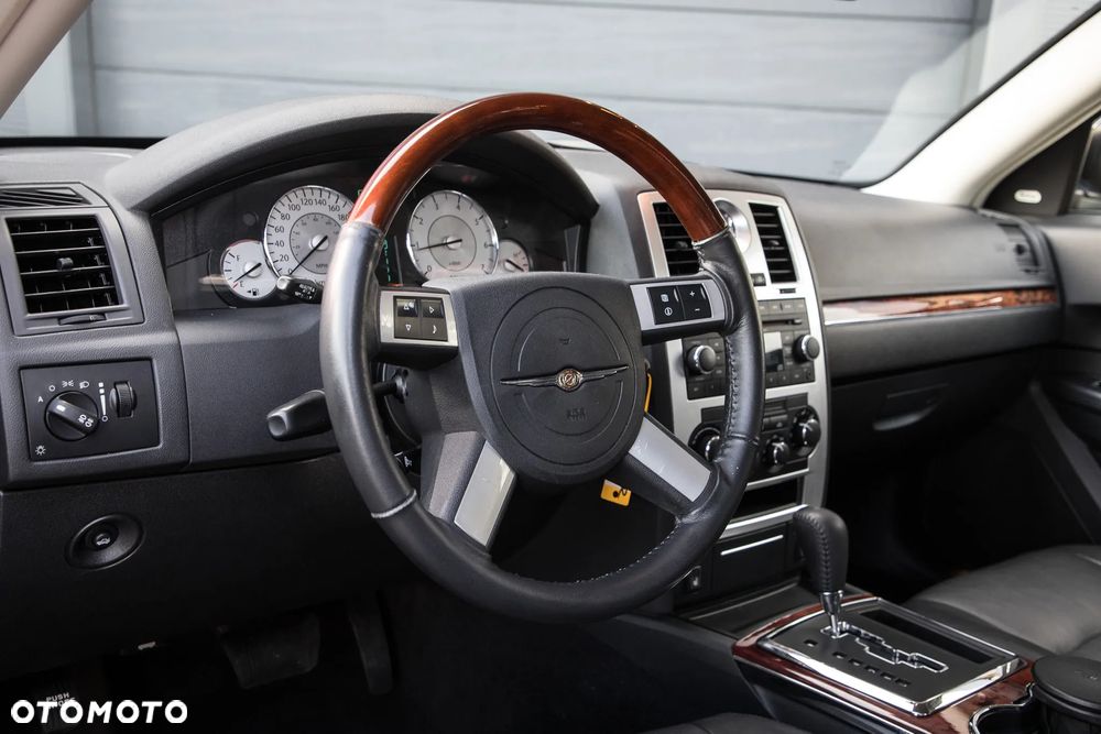 Chrysler 300C 2.7 Automatik - 24