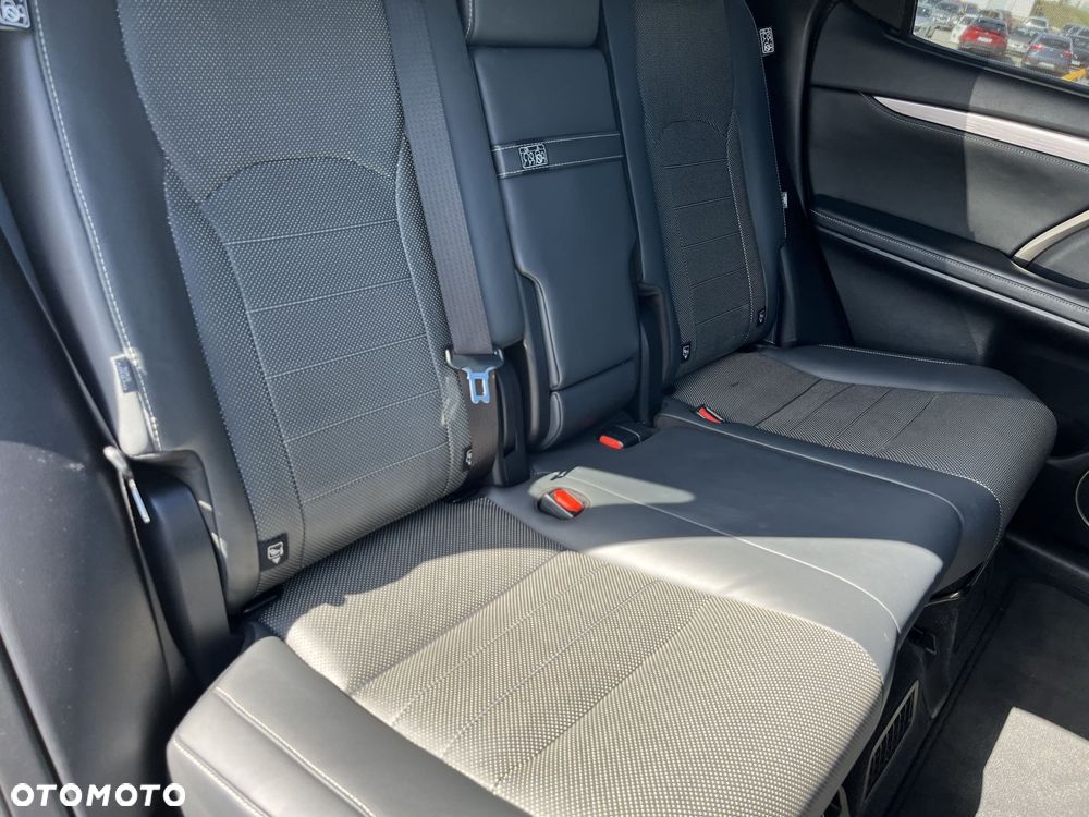 Lexus RX 450h F Sport - 24