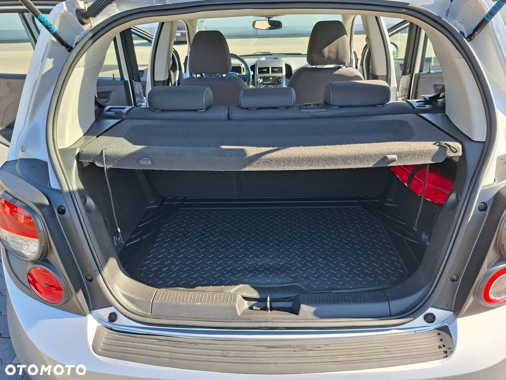 Chevrolet Aveo - 9