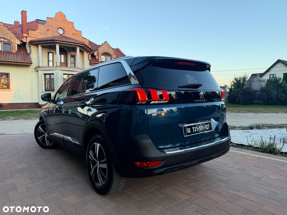 Peugeot 5008 - 11