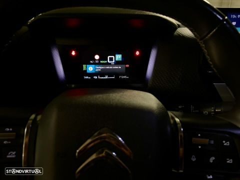 Citroën e-C4 50 kWh Shine - 8