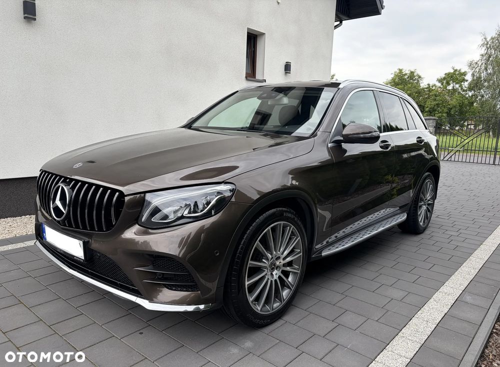 Mercedes-Benz GLC - 4