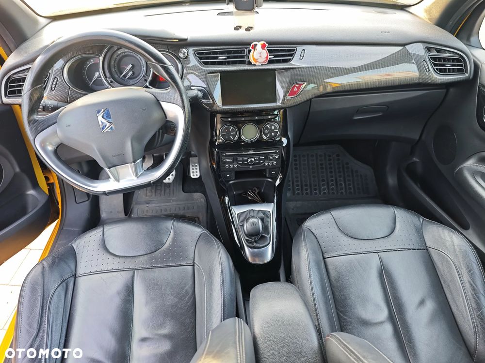 Citroën DS3 1.6 THP SportChic - 16