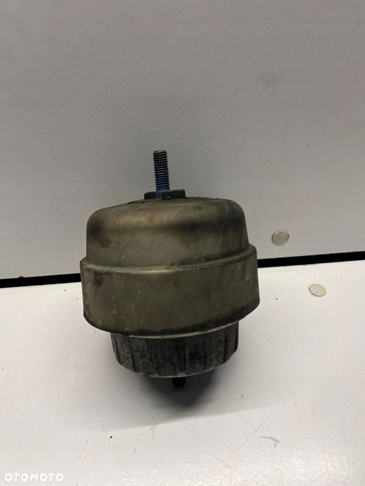 4F0 199 382 BB Wspornik / Mocowanie silnika 3.0 TDI Audi A6 Allroad C6 2010 - 1