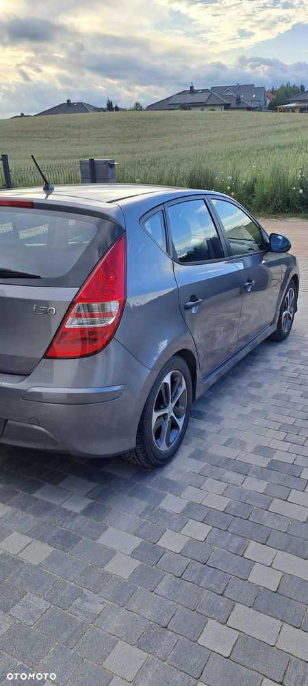 Hyundai i30 1.4 Classic - 7