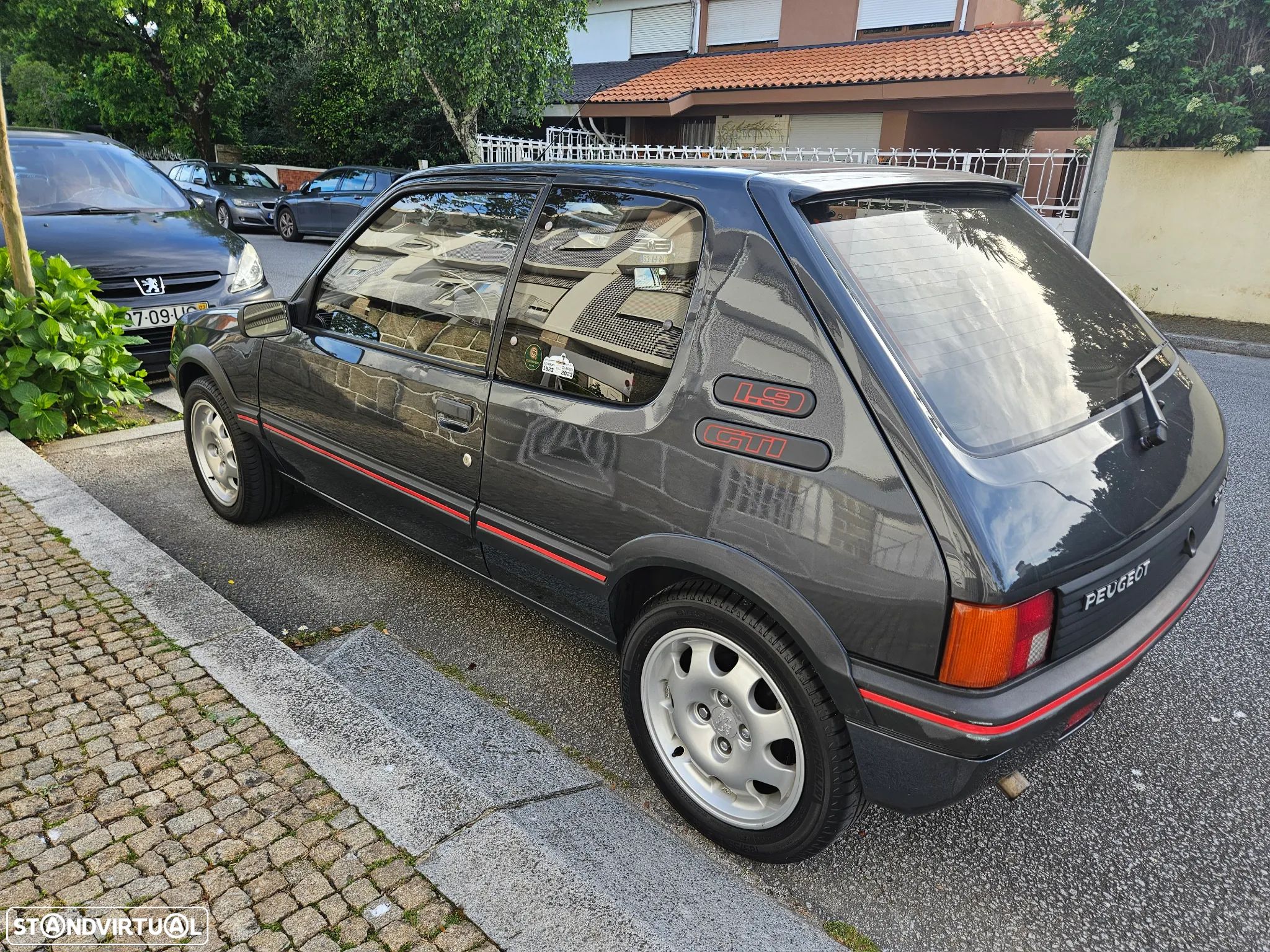 Peugeot 205 1.9 GTi - 1
