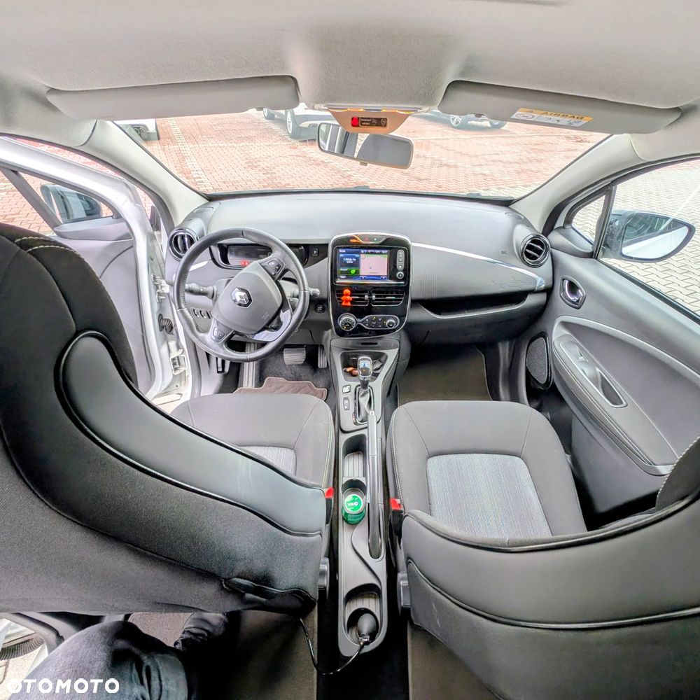 Renault Zoe - 11