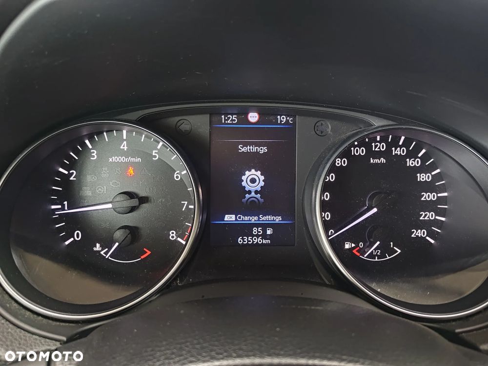 Nissan Qashqai 1.3 DIG-T Tekna EU6d - 9