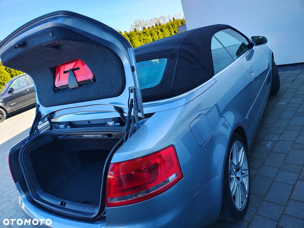 Audi A4 Cabrio 1.8T Multitronic - 11