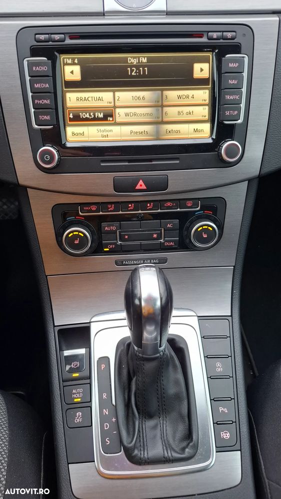 Volkswagen Passat 2.0 TDI DPF DSG Comfortline - 13