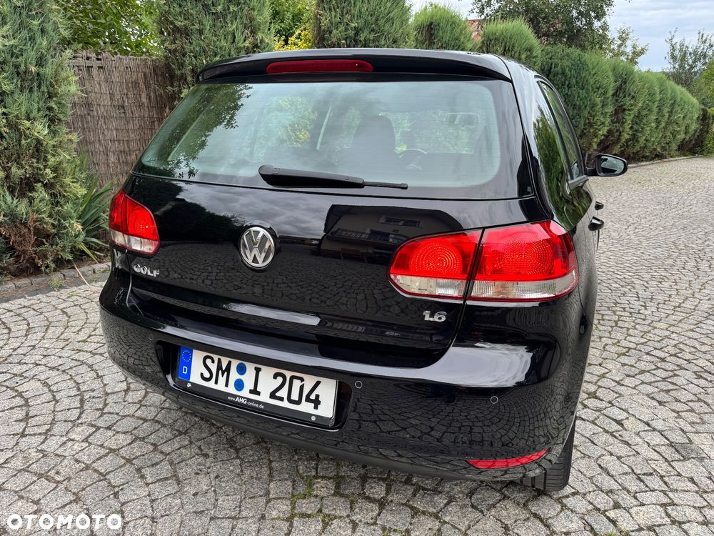 Volkswagen Golf 1.6 United - 9