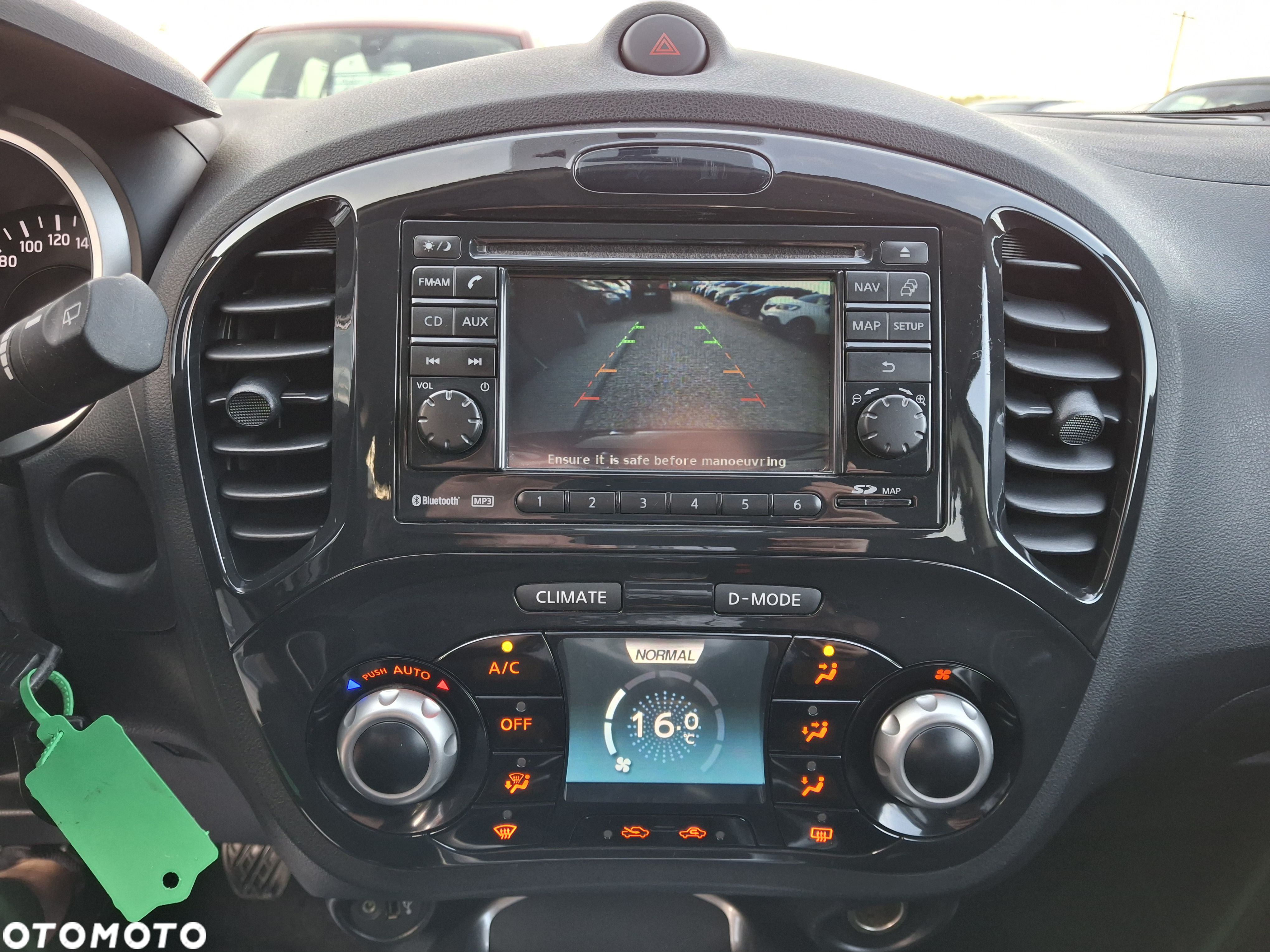 Nissan Juke 1.6 Tekna - 31